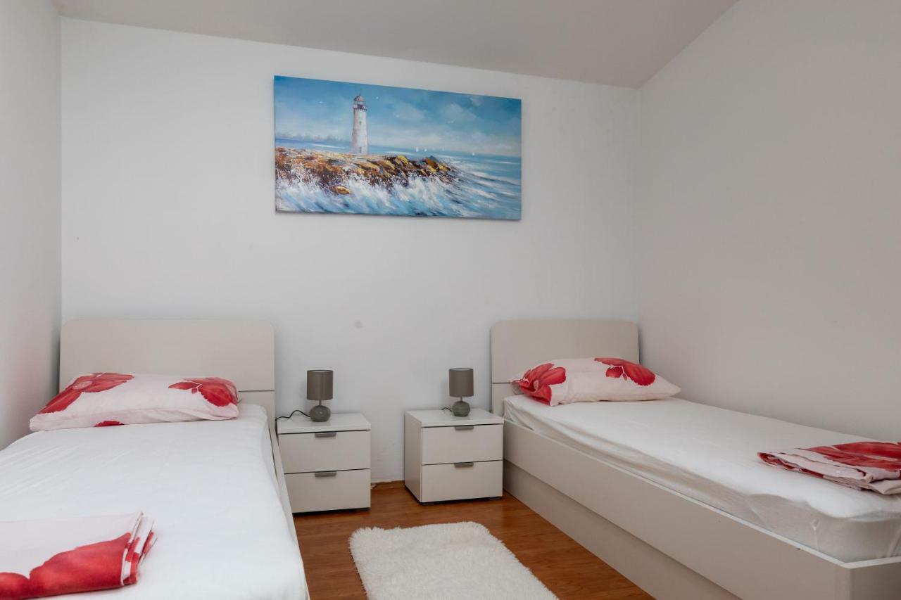 Apartment L&L Ragusa Esterno foto